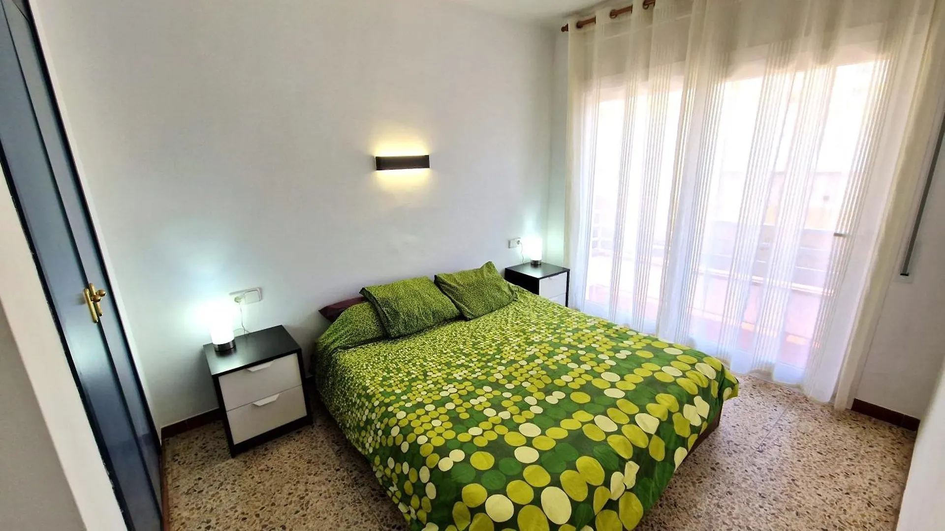 Omega V Apartment L'Estartit Spain